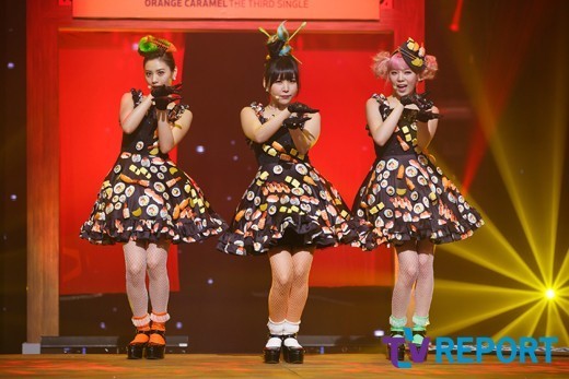 PHOTO】ORANGE CARAMEL「M COUNTDOWN」に出演“衣装にもお寿司