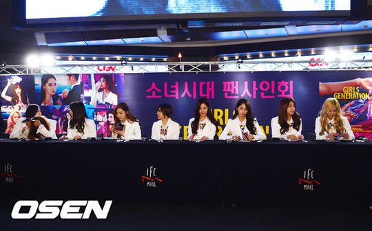 PHOTO】少女時代「Mr.Mr.」発売記念ファンサイン会を開催“華麗な