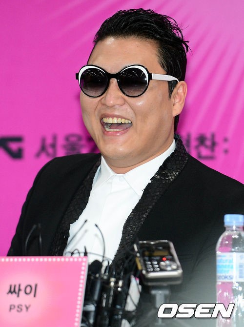 Psy スクーター ブラウン 韓国語でラップしろとアドバイスしてくれた Kstyle