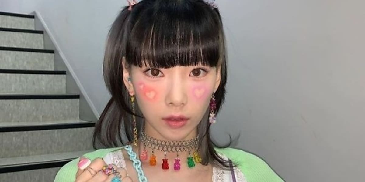 少女時代 テヨン、まるで妖精?キュートな近況ショット公開…可愛 少女時代 テヨン、まるで妖精?キュートな近況ショット公開…可愛