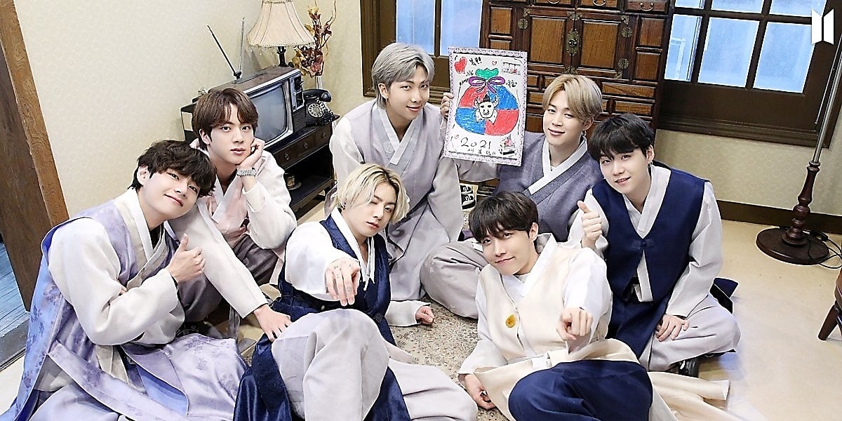 BTS（防弾少年団）、旧正月を迎え韓服姿でファンに挨拶…貴公子のような