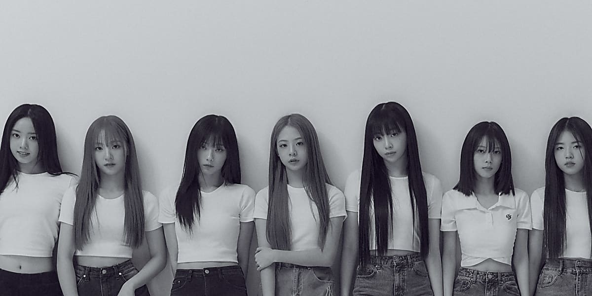 Global girl group UNIS, from "UNIVERSE TICKET," releases teaser for debut album. Short but impactful video raises curiosity.