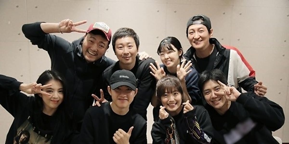 EXO ディオら俳優陣、ドラマ「100日の郎君様」視聴率10％突破で公約を
