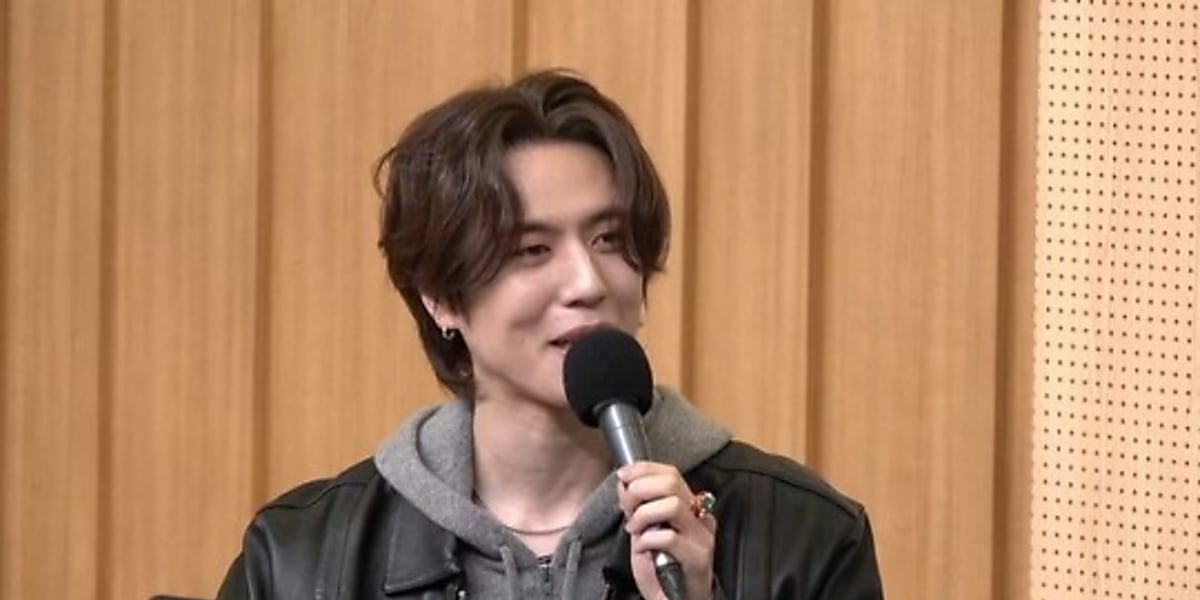 Yugyeom of GOT7 is said to resemble actor Lee Dong Wook, surprising the hosts and eliciting laughter.