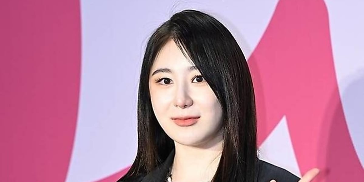 Lee Chaeyeon from IZ*ONE will join "Girls Who Hit Goals" on SBS, bringing energy as the youngest member of "FC Top Girl."