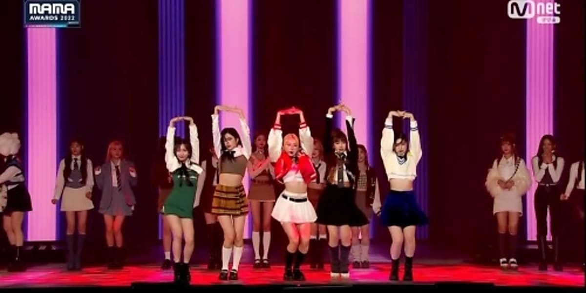 IVEからNewJeansまで、第4世代ガールズグループが集結！5組のデビュー