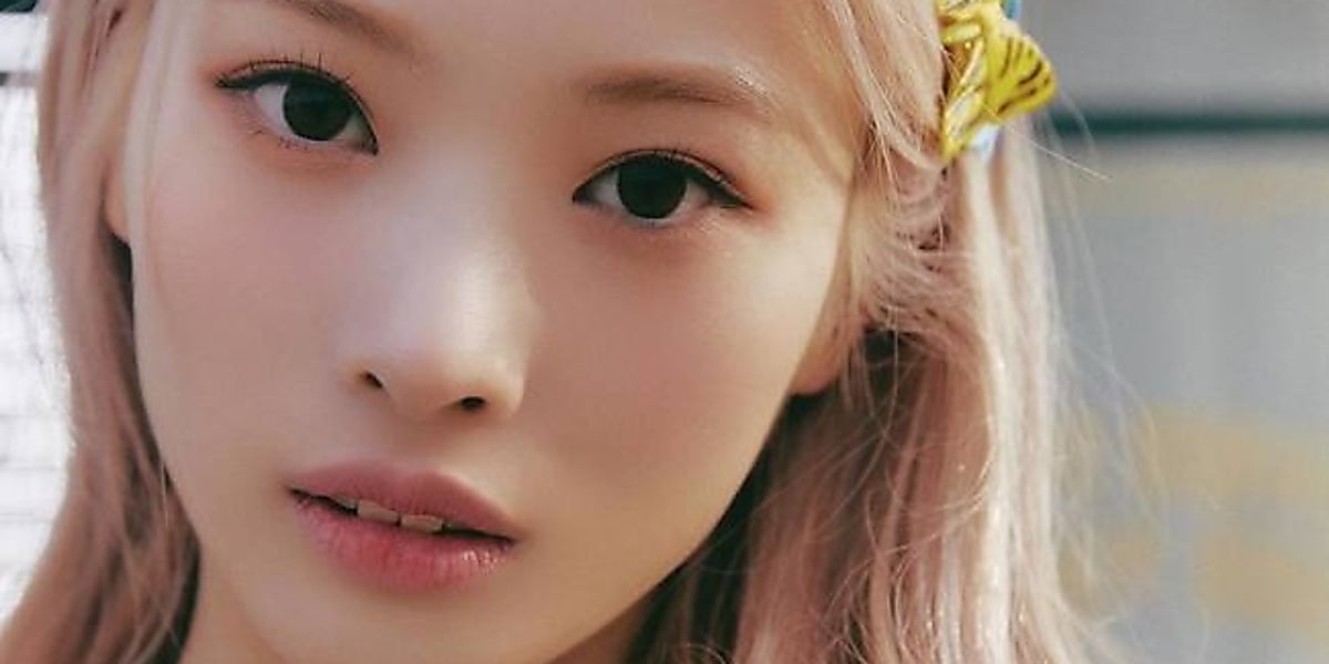NMIXX ジニ、新型コロナウイルスに感染…JYPがコメント「症状は