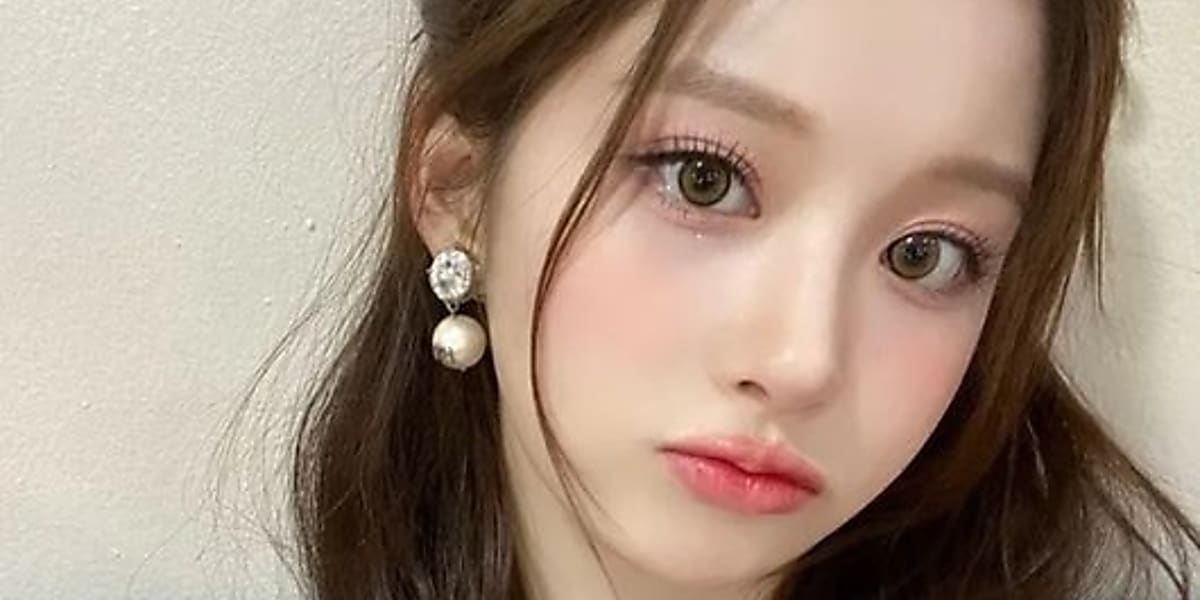 NMIXX ソリュン、大きな瞳に釘付け…ピンクの衣装＆ラブリーなメイクの