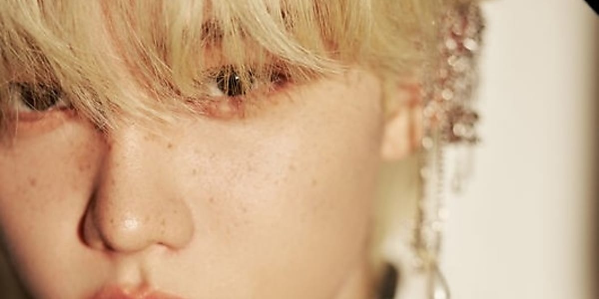 Stray Kids フィリックス、単独グラビアで披露した圧倒的なビジュアル