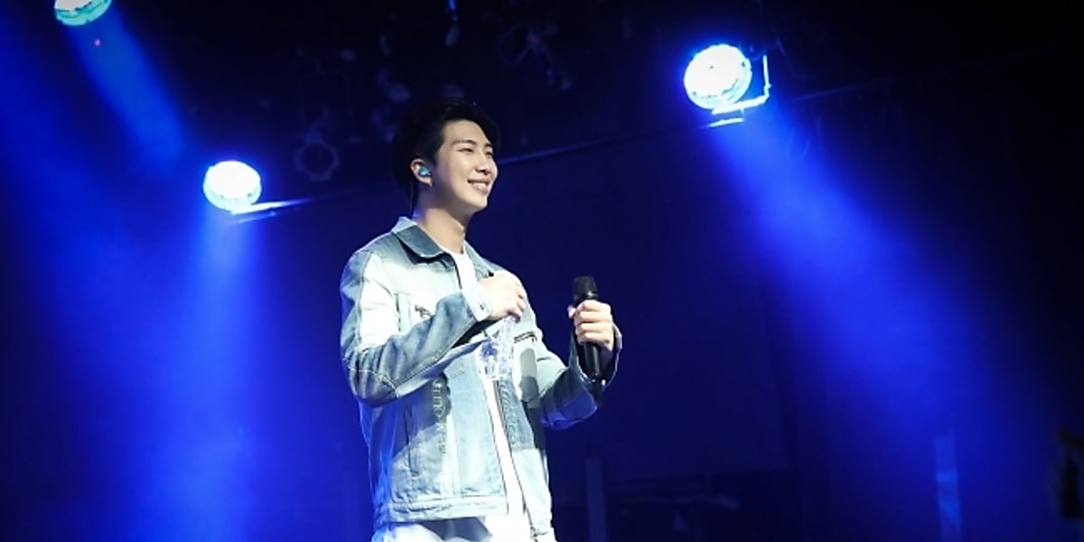 防弾少年団（BTS） fanpage 写真  RM File:RM for BTS 5th anniversary party in LA photoshoot by
