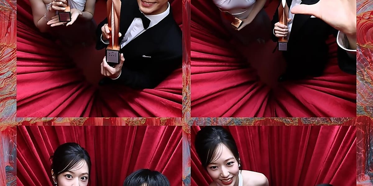 俳優キム・スヒョンとIVEのユジンが百想芸術大賞で2ショットを公開。笑顔でトロフィーを持つ。