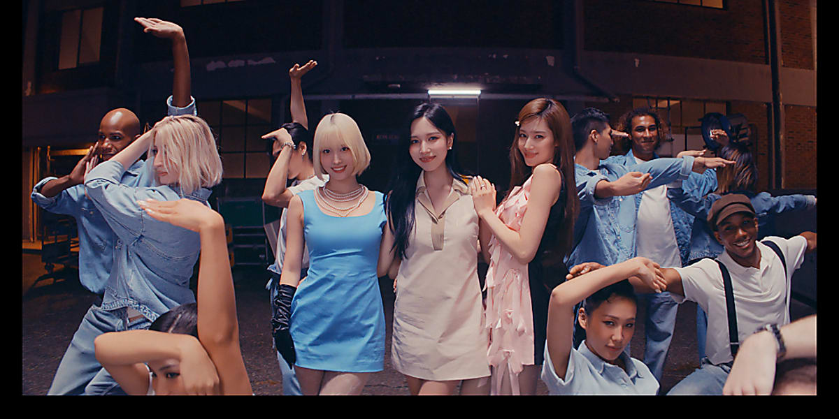 twicemore&moreユニット・オール TWICE 