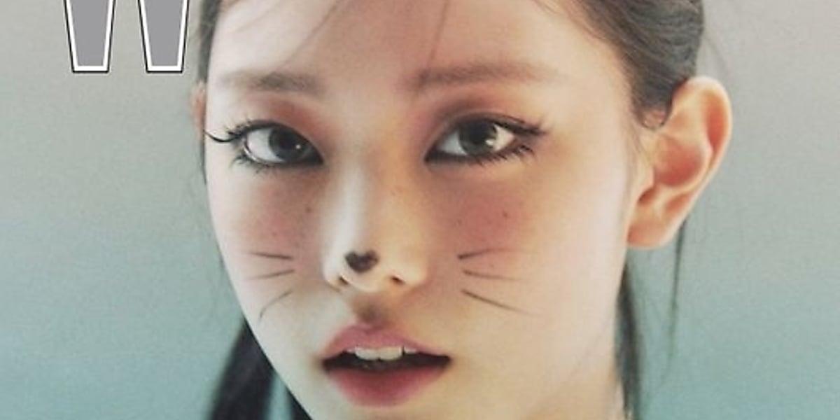 NewJeans' Herring appeals "cat face" in W KOREA magazine gravure, wearing various costumes and jewelry.