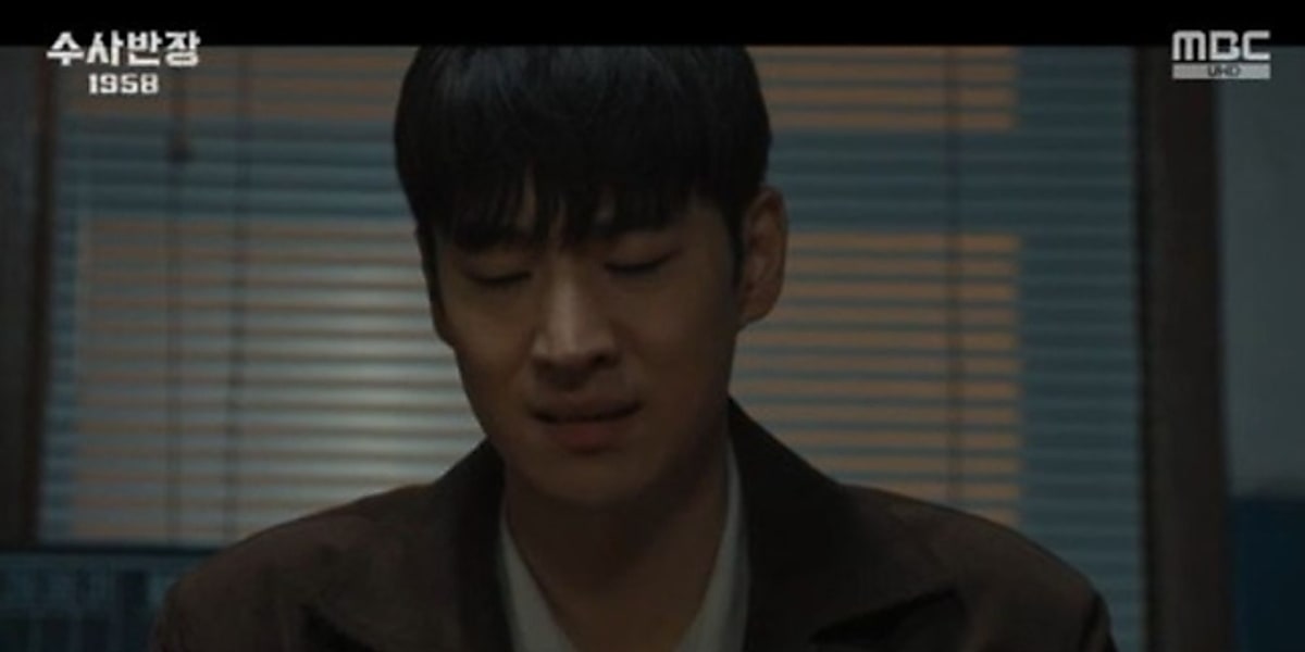 Lee Jae-hoon shows anger towards the killer in MBC drama "Chief of Investigation 1958" for killing Om Joon-ki.