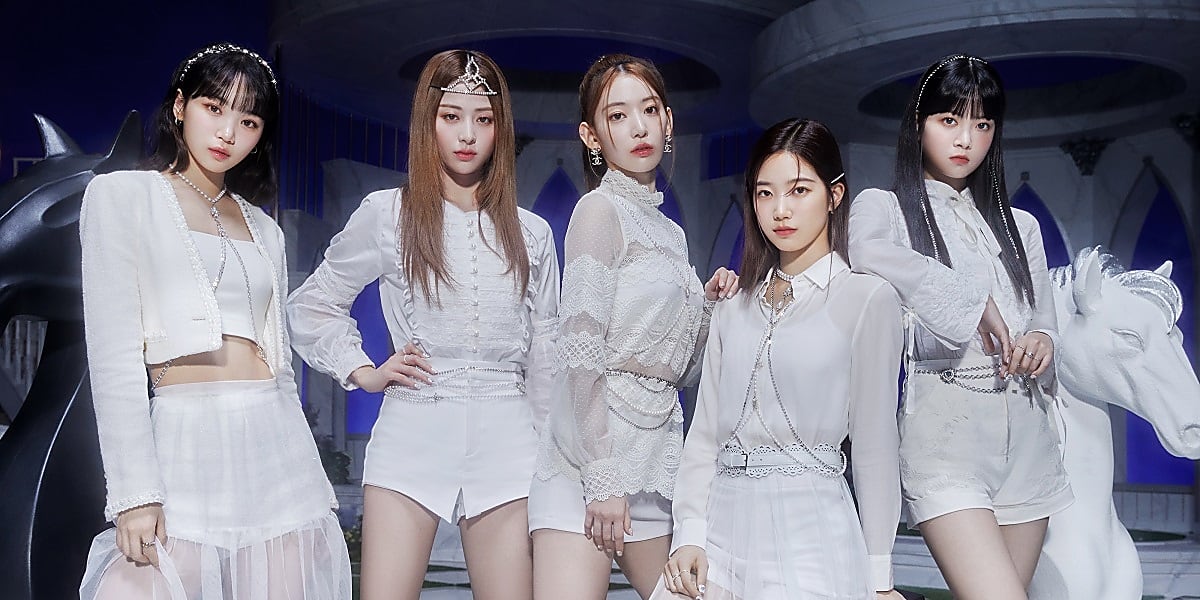 ITZY ビジュアルアクリルブロック15名限定物 CD K-POP/アジア CD K-POP