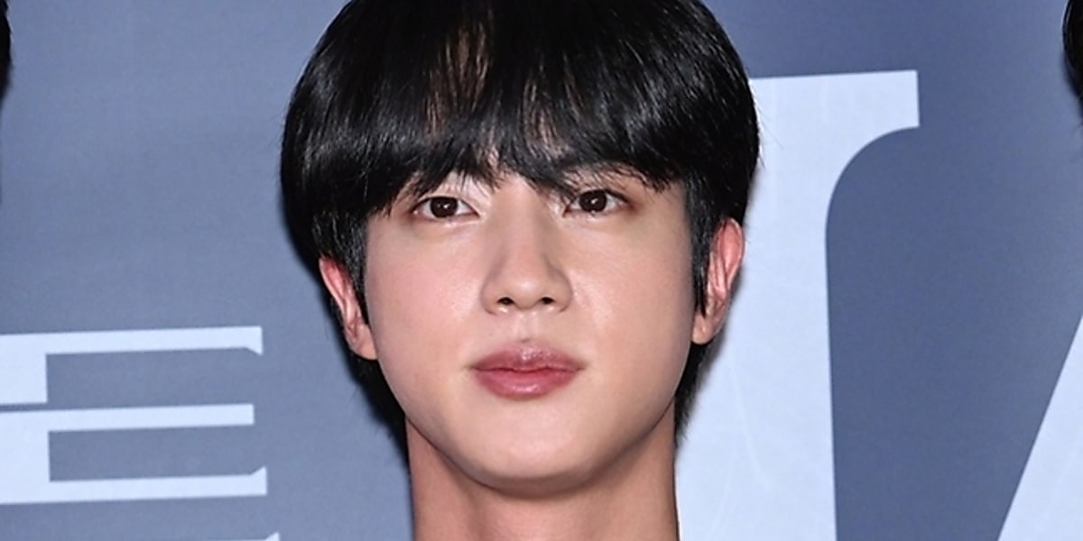 BTS Jin, BIGHIT apologize once more for the hug get together… Software circumstances up to date “Individuals who have bought CDs earlier than are additionally eligible” ​​- Kstyle