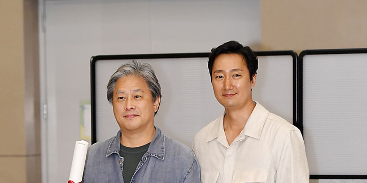 Photo パク ヘイル パク チャヌク監督 第75回カンヌ国際映画祭 を終えて韓国へ帰国 Kstyle