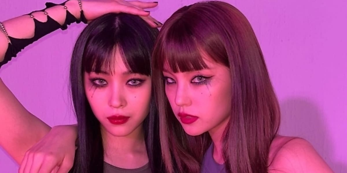 Itzy うちわセット イェジ、リュジン、チェリョン ITZY - itzy チェリョン it'z itzy 初回限定 トレカ chaeryeong