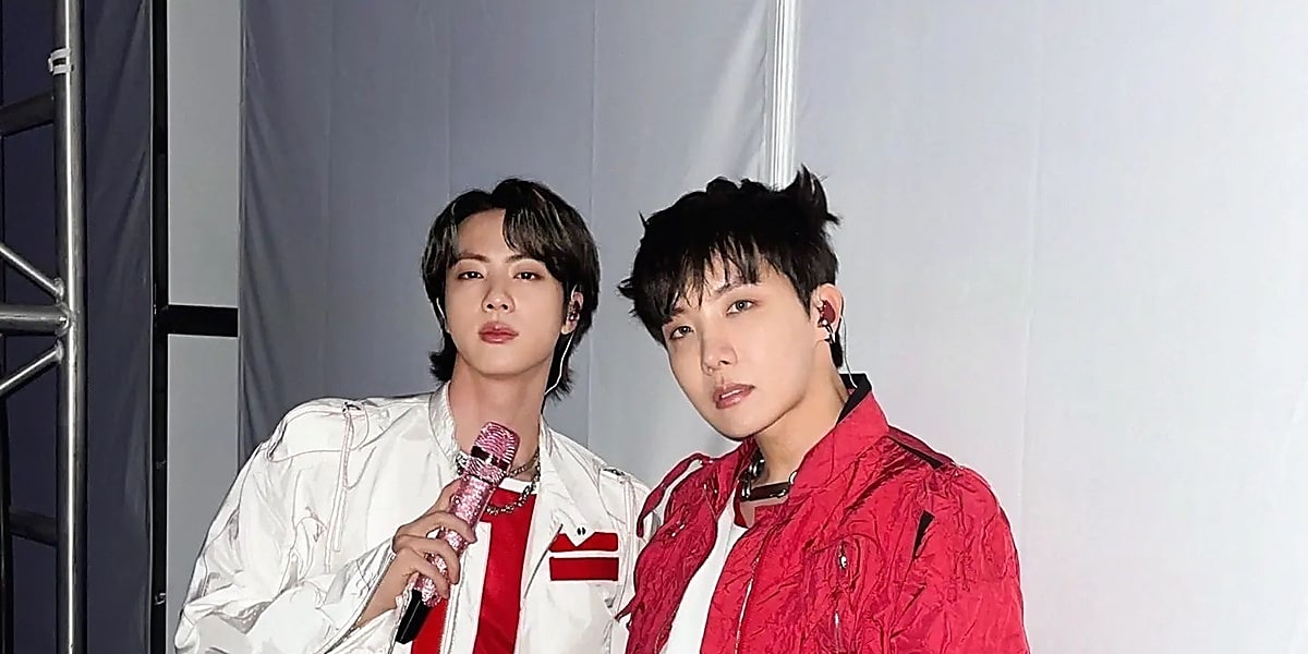 防弾少年団(BTS) - 激レア!!!!! 香香ジン BTS（防弾少年団） ジン＆J-HOPE、ステージ裏で記念ショット！抜群の