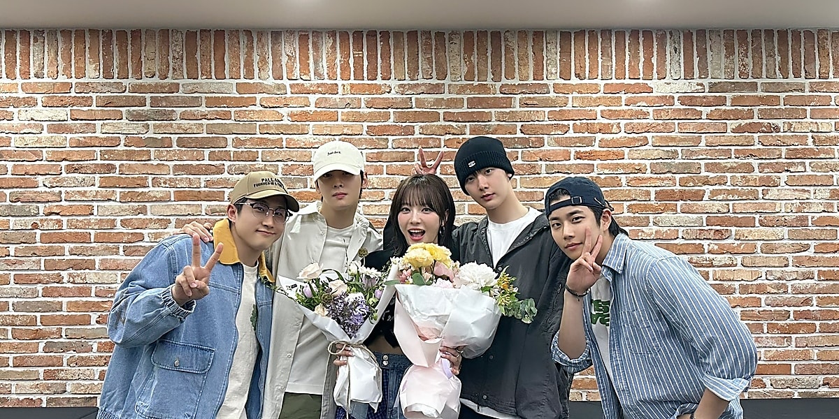 Billlie ムン・スア、兄ムンビンさんを思い涙も…完全体でのファン