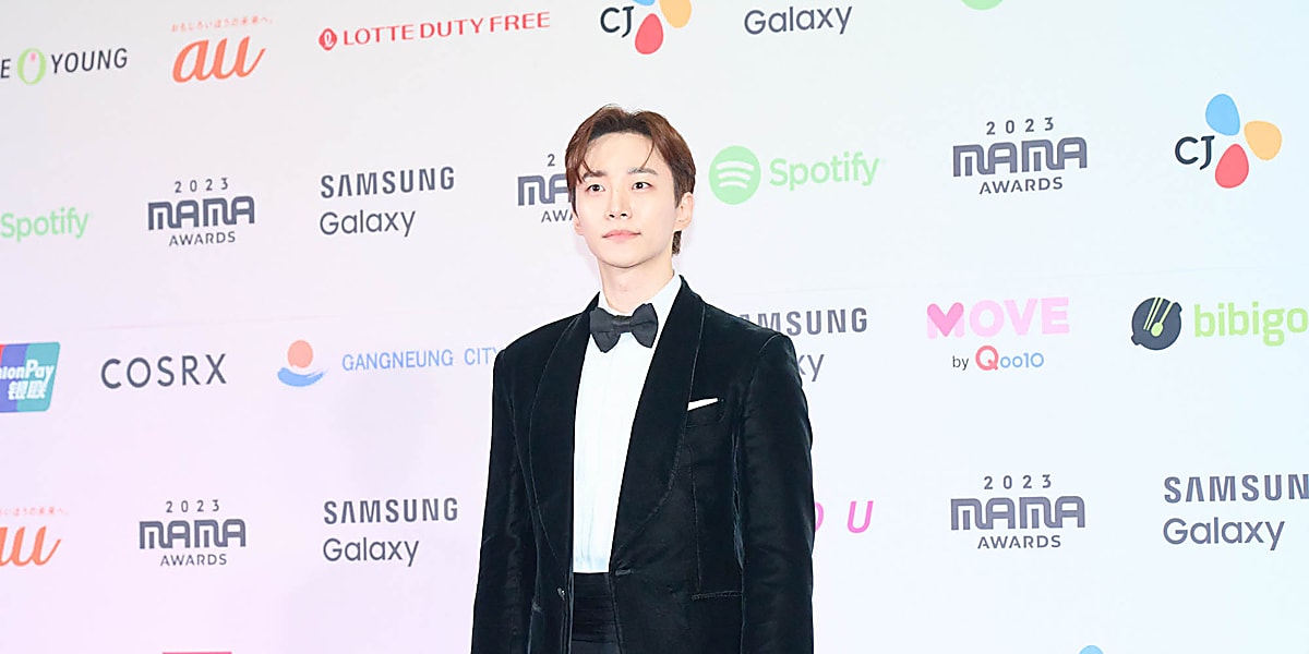 PHOTO】2PM ジュノ「2023 MAMA」1日目のレッドカーペットに登場