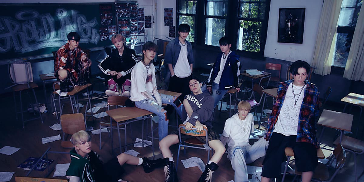 &TEAM、1stフルアルバム「First Howling : NOW」WILDバージョンのコンセプトフォトと映像を公開 - Kstyle