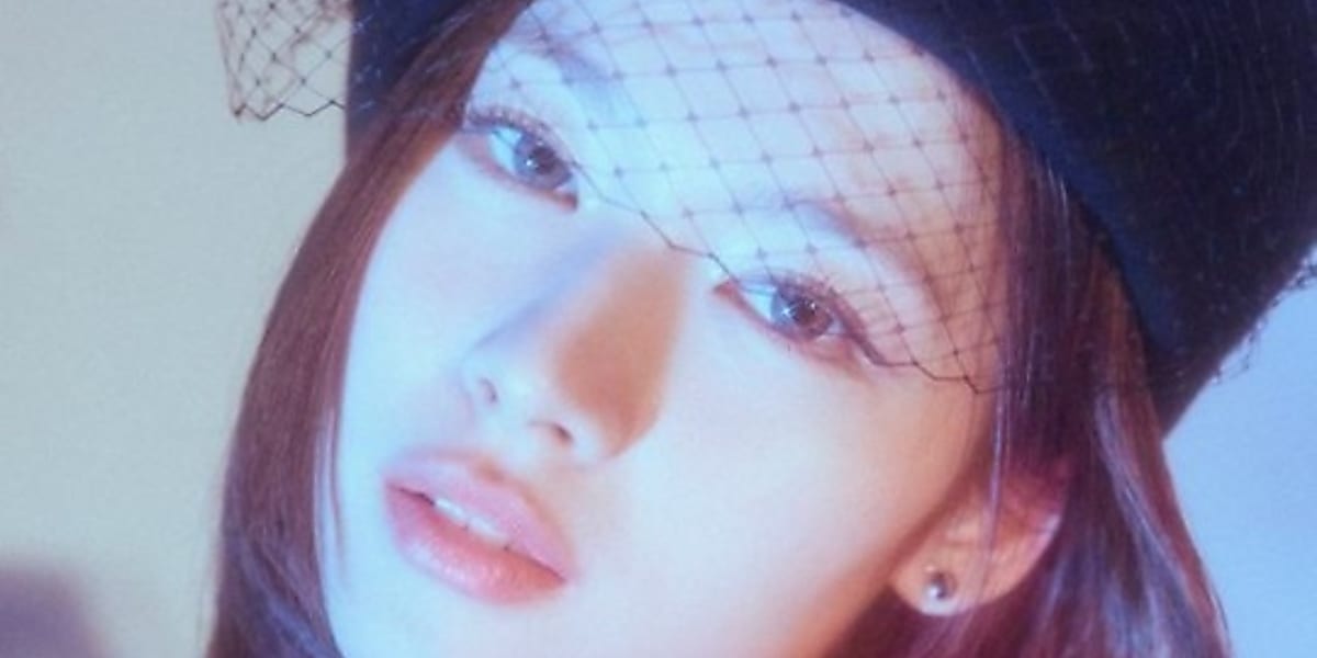 TWICE サナ  ロッテMoonlight festa TWICE サナ ロッテMoonlight festa Twice's Sana, Mina and Jihyo
