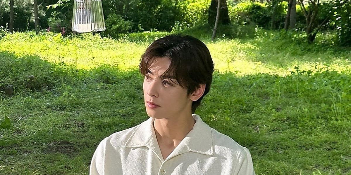 ASTRO チャウヌ、鍛えられた筋肉に釘付け…優れたスタイルが際立つ近況ショット - Kstyle