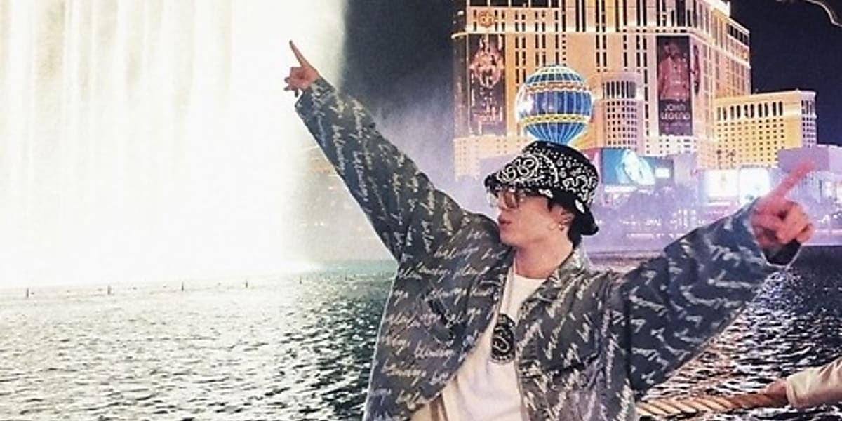 BTS（防弾少年団） ジョングク、まるでグラビア？ラスベガスを楽しむ姿