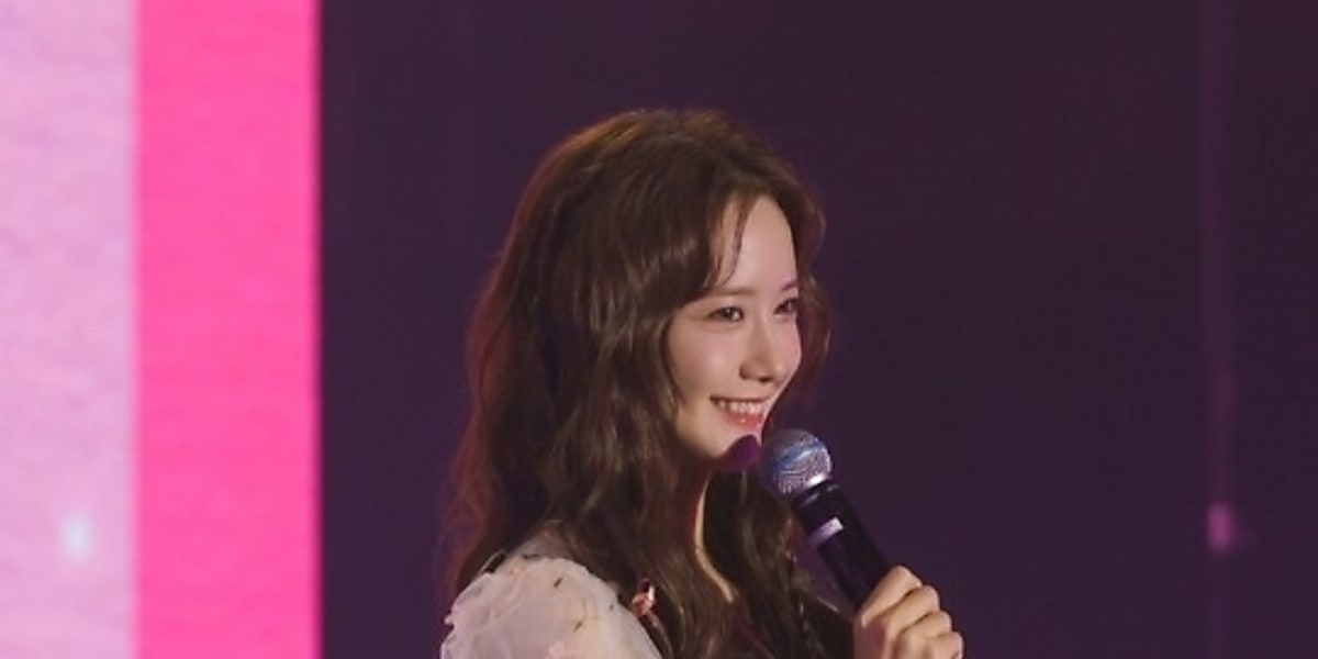 Yoona of Girls' Generation completes successful Asia fan meeting tour, performing in 8 cities and making special memories with fans.